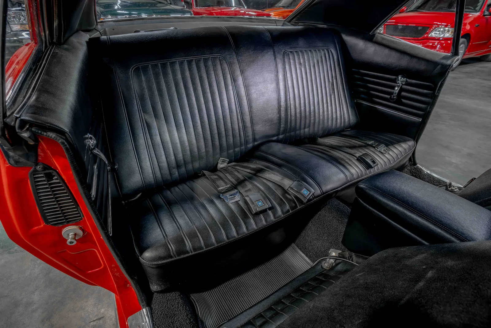 1968-Chevrolet-Camaro-Red-124378N418061-50.jpg
